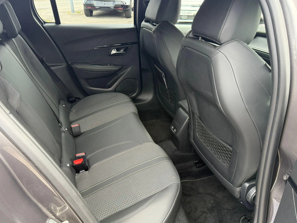 Peugeot 208 Puretech Active Premium Yellow #14