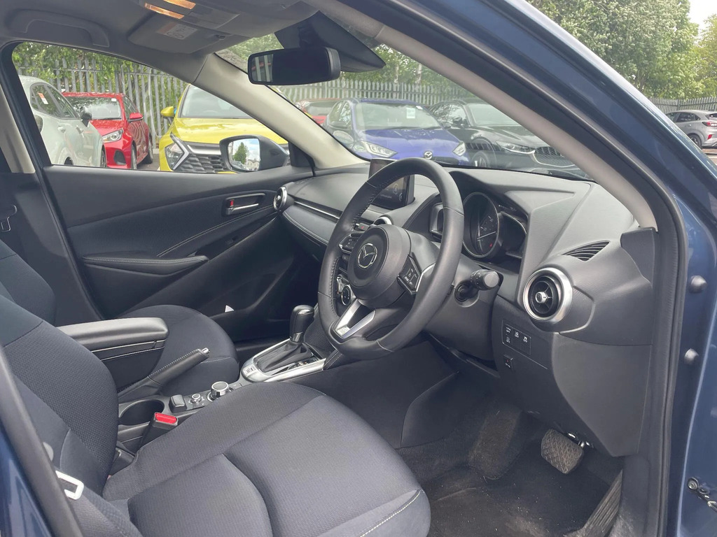 Mazda 2 Sport Nav Red #16