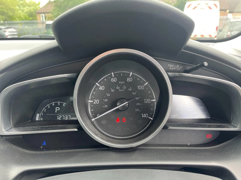 Mazda 2 Sport Nav Red #9