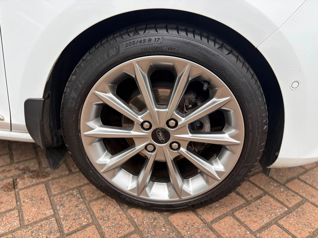 Ford Fiesta Grey #32