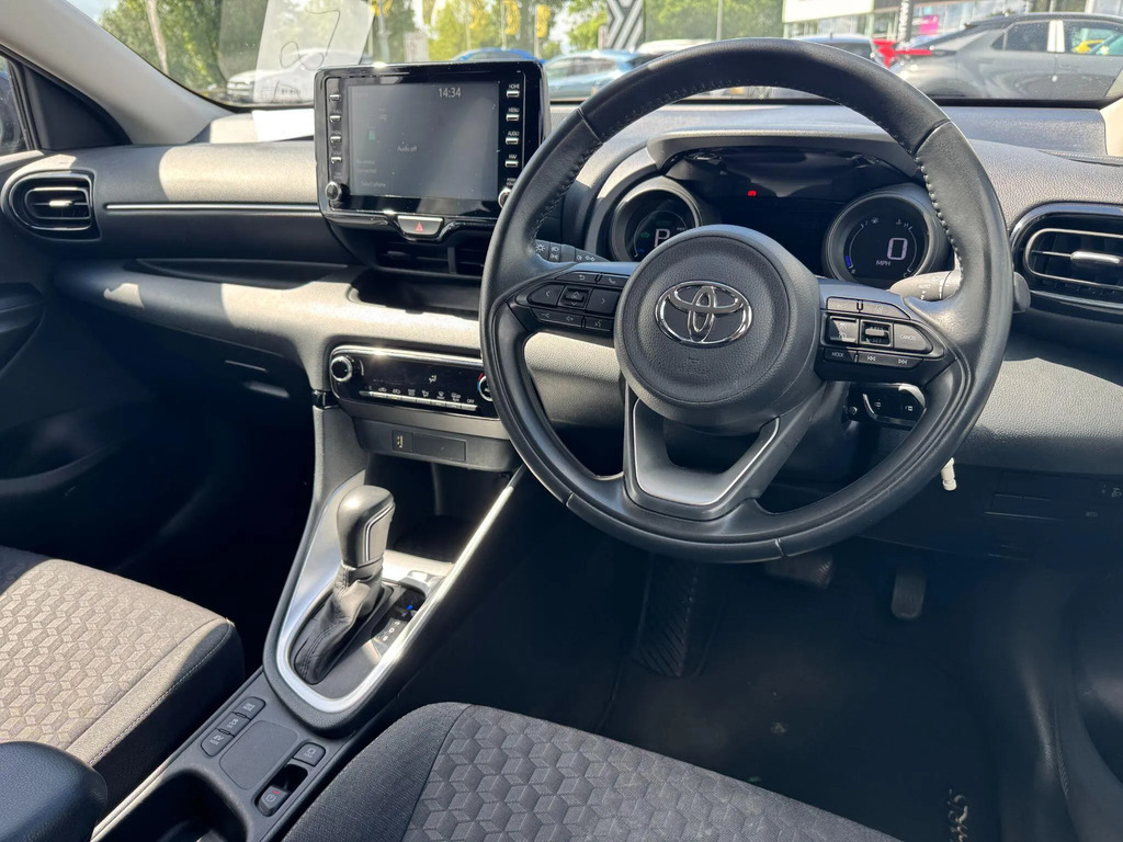Toyota Yaris Excel Tech Pack Pan Brown #16