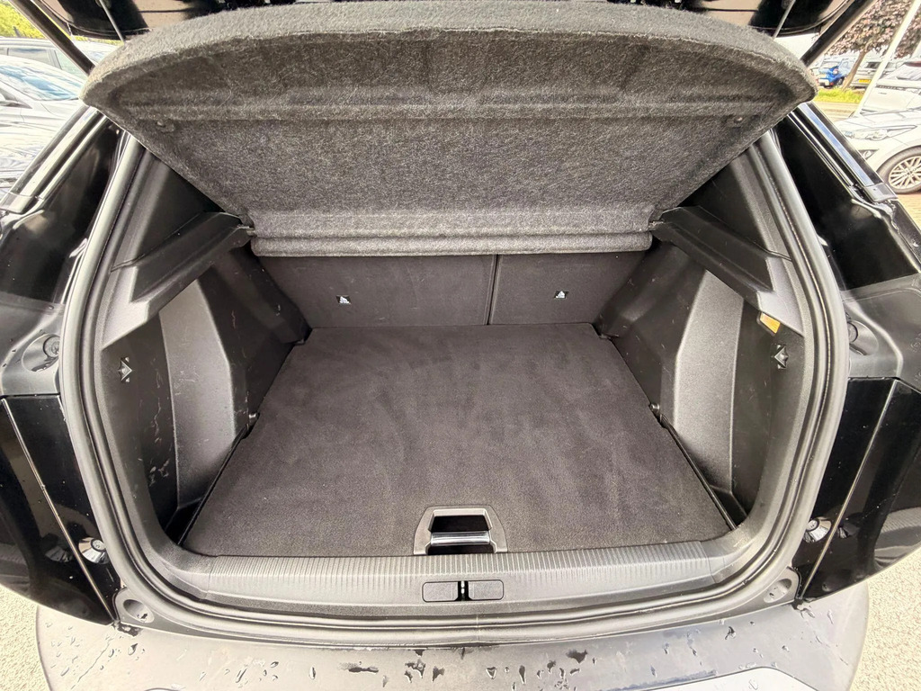 Peugeot 2008 2008 Active Puretech Ss White #14