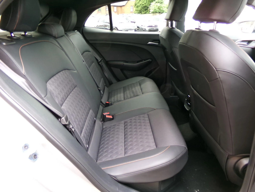 MG MG3 1.5 Hybrid Trophy Black #20