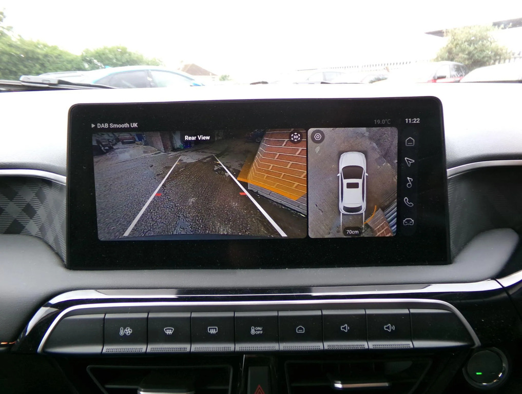 MG MG3 1.5 Hybrid Trophy Black #18