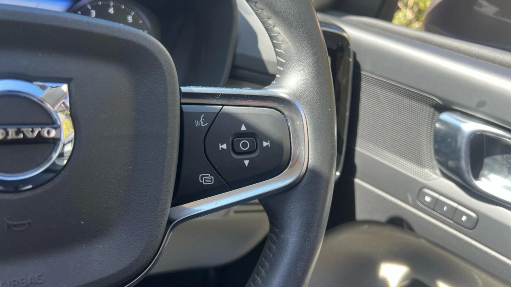 Volvo XC40 R-design Black #20
