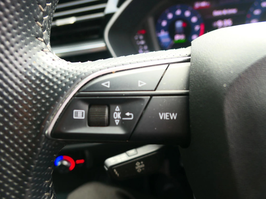 Audi Q3 Petrol Grey #11
