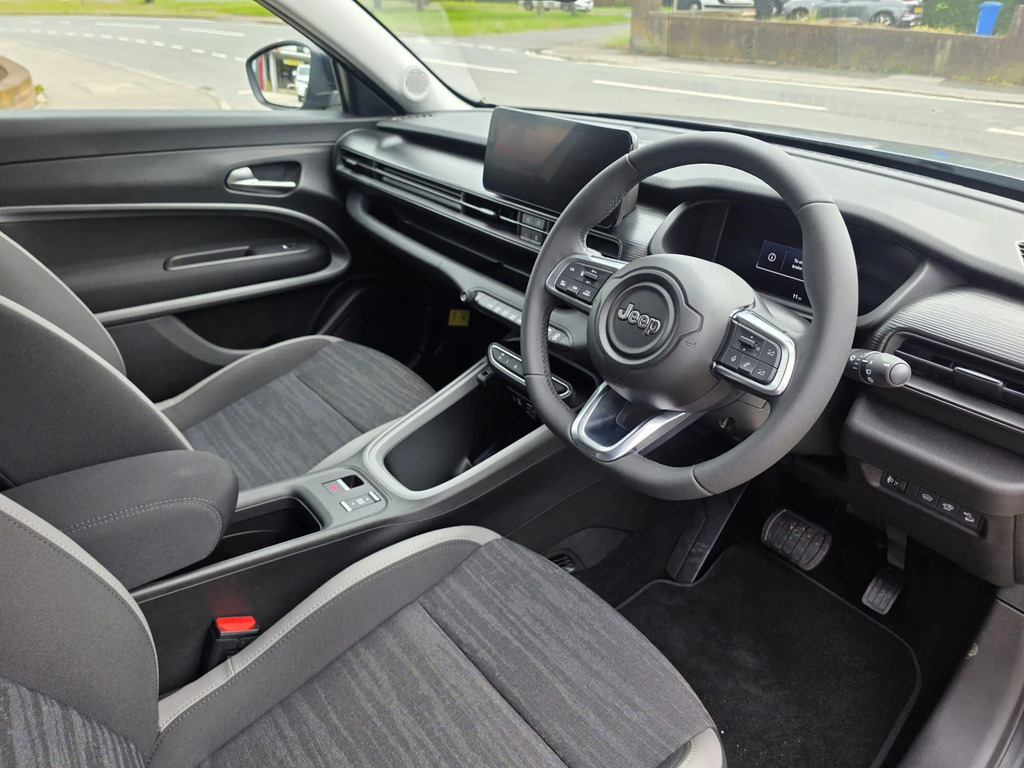 Jeep Avenger 115Kw Summit 54Kwh Grey #10