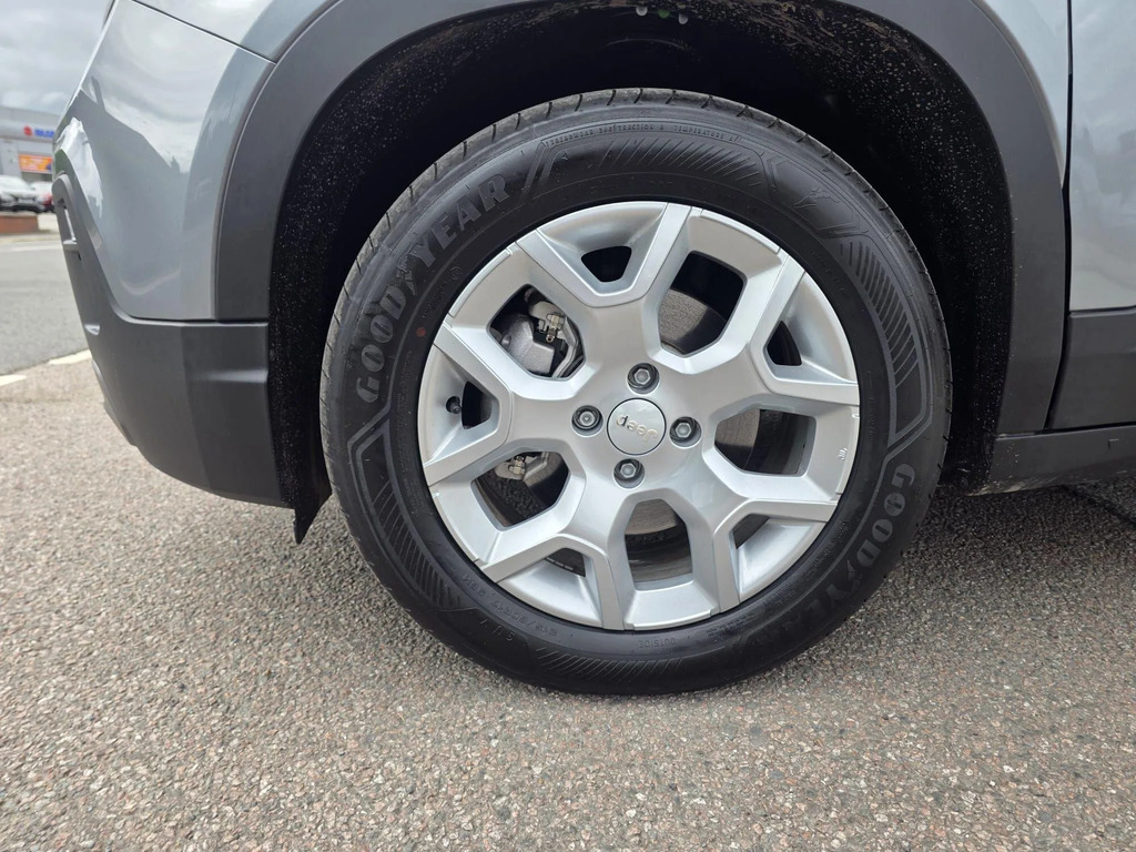 Jeep Avenger 115Kw Summit 54Kwh Grey #18