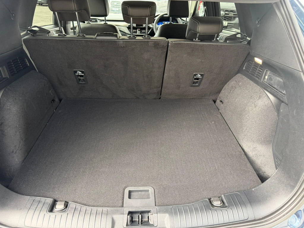 Ford Kuga St-line X Edition Silver #12