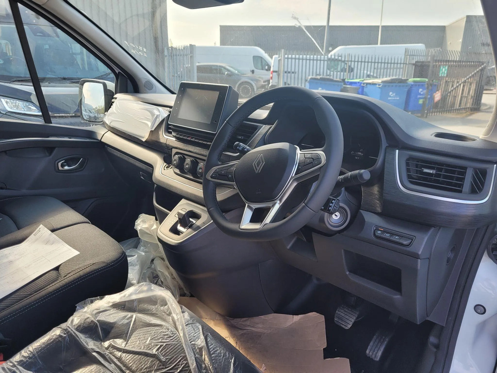 Renault Trafic Sl30 Blue Dci White #9