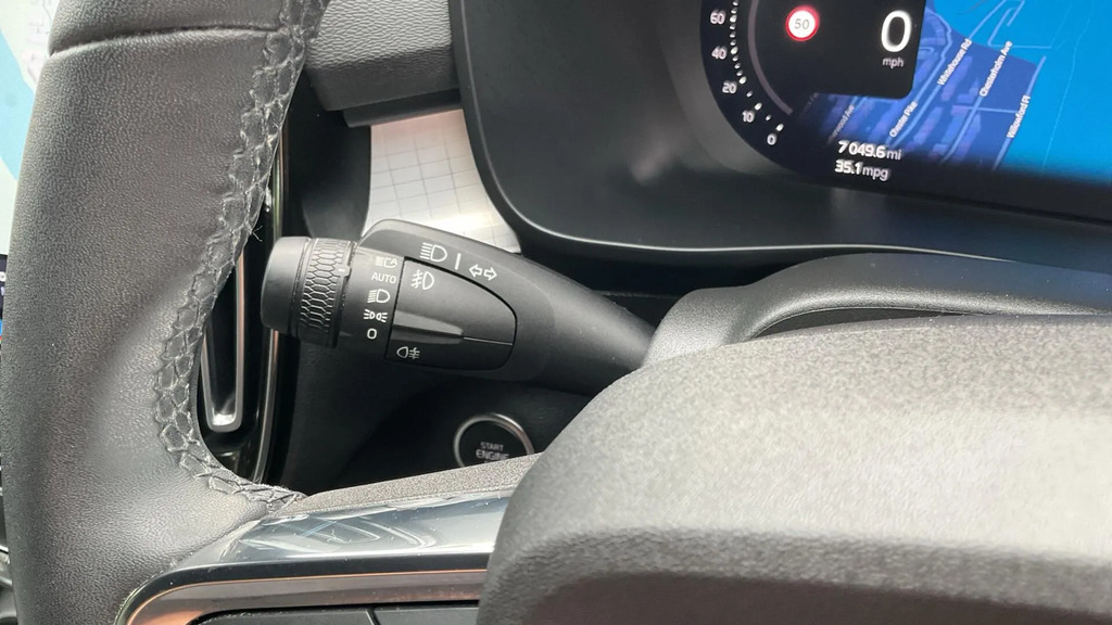 Volvo XC40 R-design Grey #18