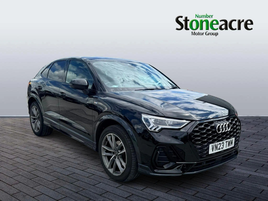 Audi Q3 1.5 Tfsi Cod 35 Black Edition Sportback S Tronic E 