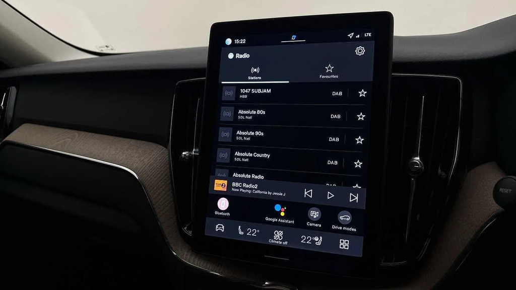 Volvo XC60 Plus Black Edition Black #36