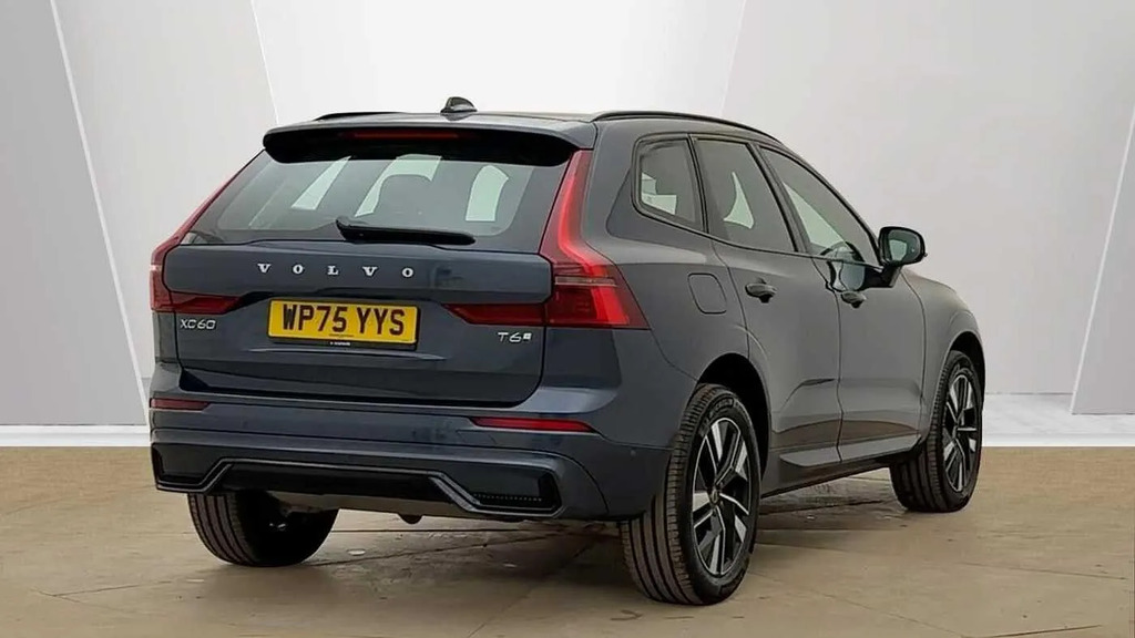 Volvo XC60 2.0 T6 18.8Kwh Plus Pro Awd Euro 6 Ss  #3