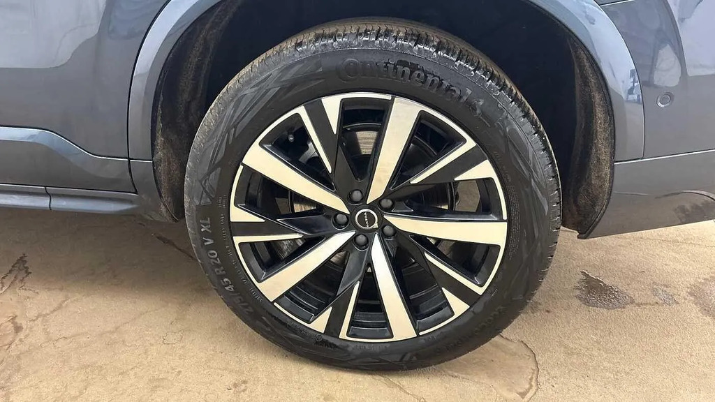 Volvo XC90 B5 P Awd Plus Dark Grey #16