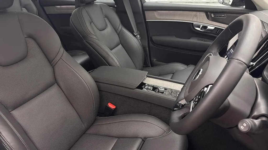 Volvo XC90 B5 P Awd Plus Dark Grey #29