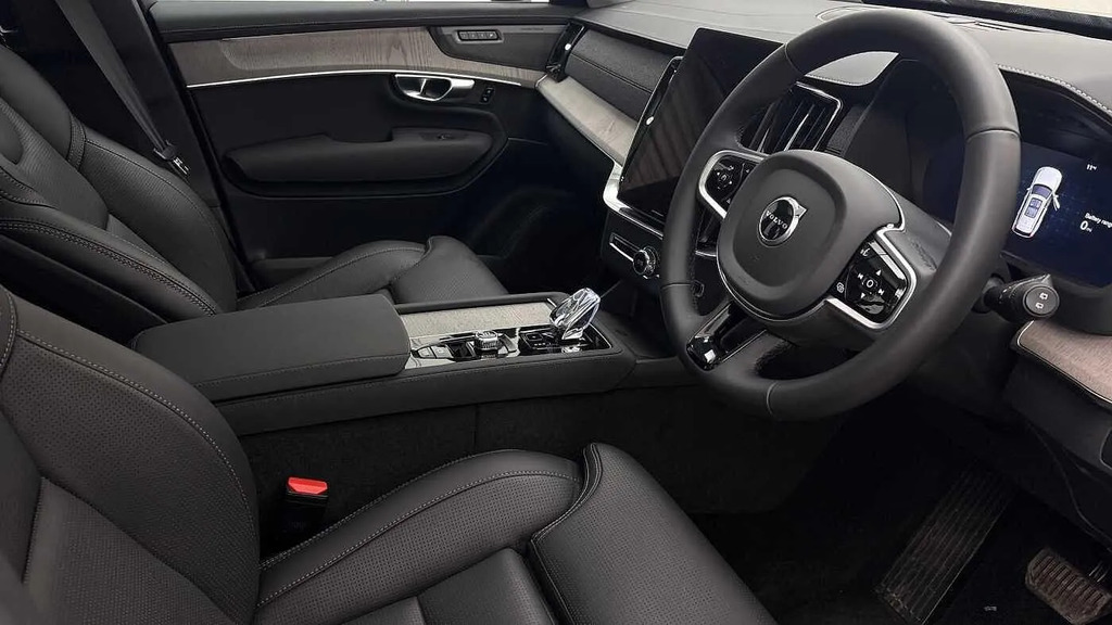 Volvo XC90 B5 P Awd Plus Dark Grey #9