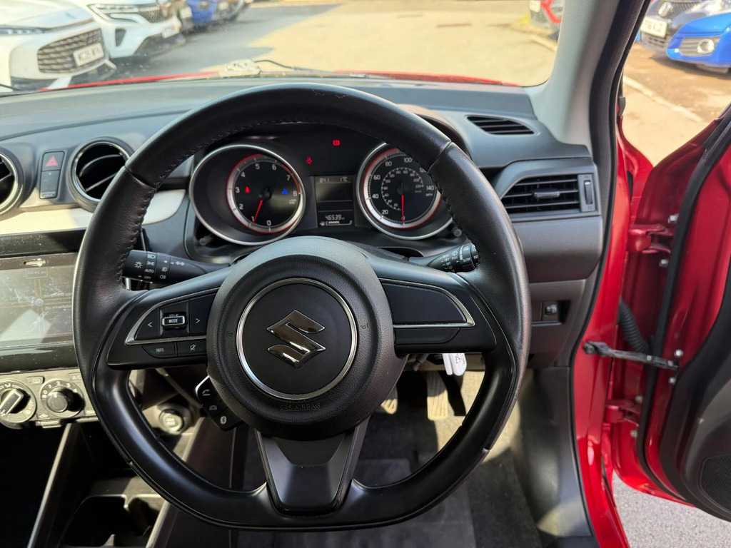 Suzuki Swift Hatchback 1.0 Red #31