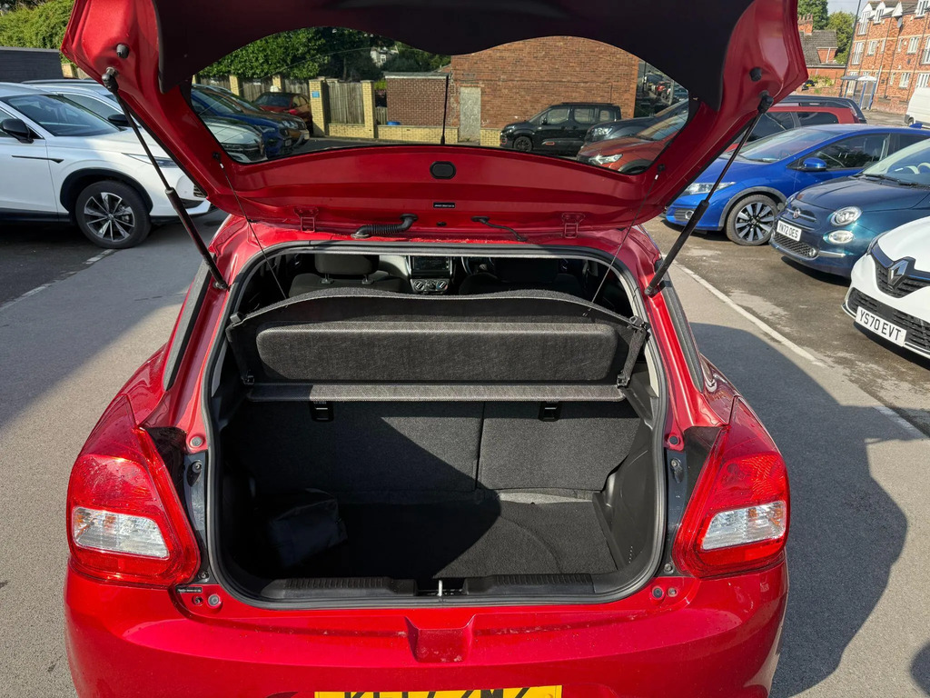 Suzuki Swift Hatchback 1.0 Red #28