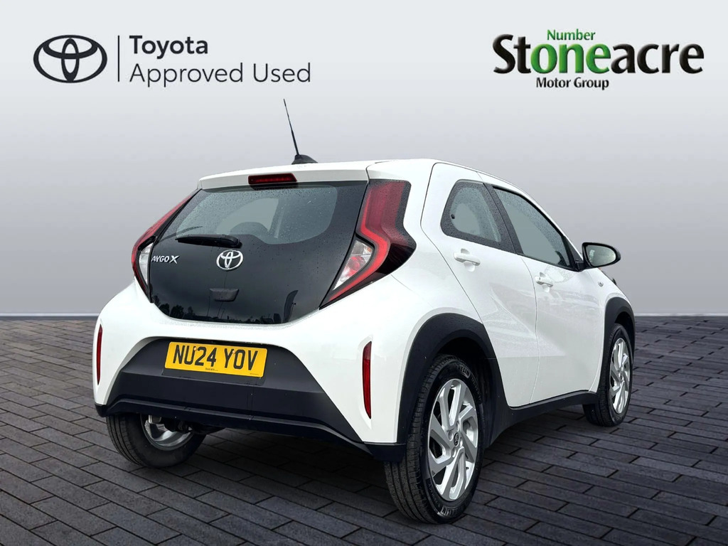 Toyota Aygo X 1.0 Vvt-i Pure #3