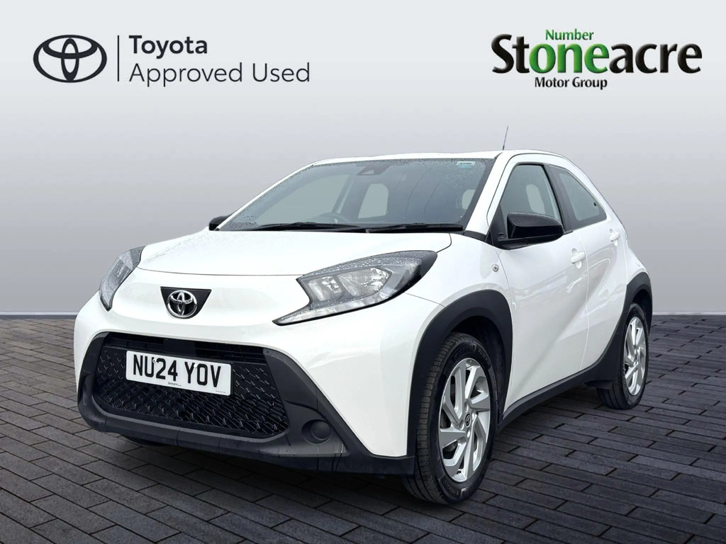 Toyota Aygo X Pure Automatic White #7