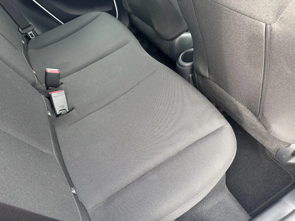 Toyota Aygo X Pure Automatic White #12