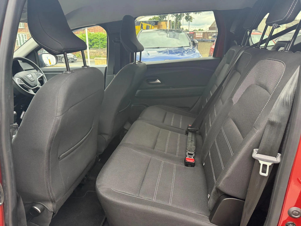 Dacia Jogger 1.0L Essential Tce 109 Bhp Grey #15