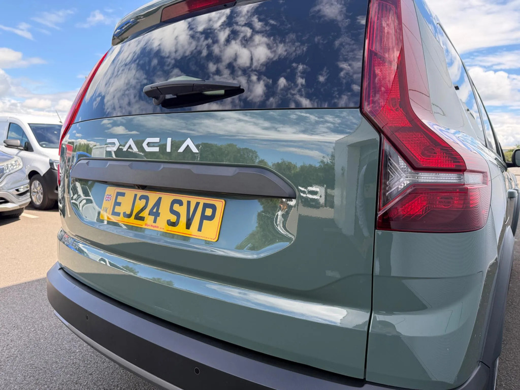 Dacia Jogger 1.6 Hev Extreme Grey #9