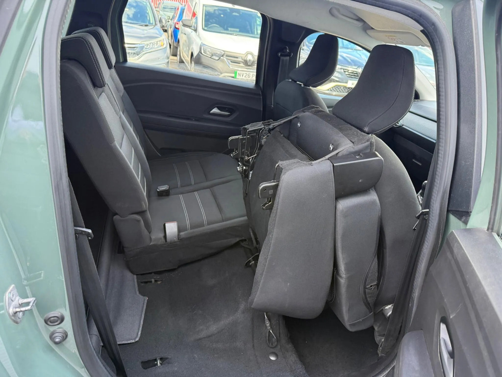 Dacia Jogger 1.6 Hev Extreme Grey #19