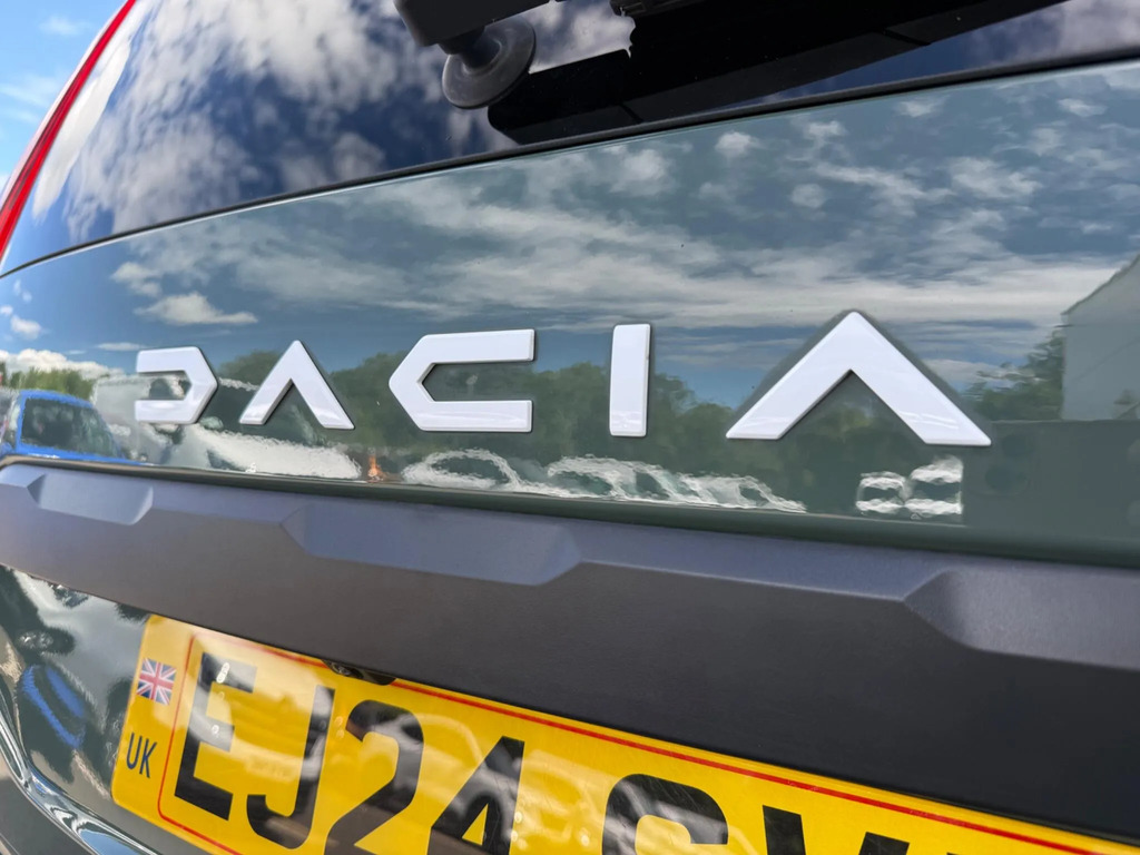 Dacia Jogger 1.6 Hev Extreme Grey #11