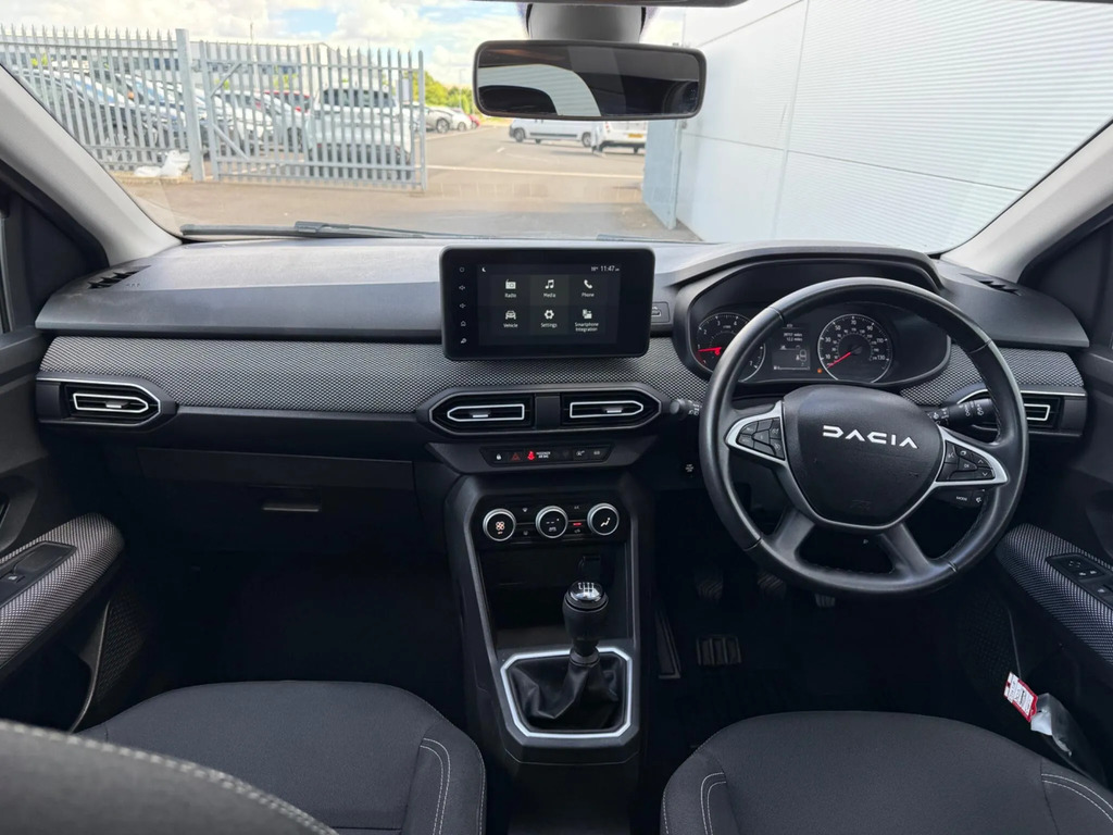 Dacia Jogger 1.6 Hev Extreme Grey #16