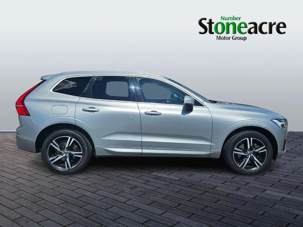 Volvo XC60 Red #2
