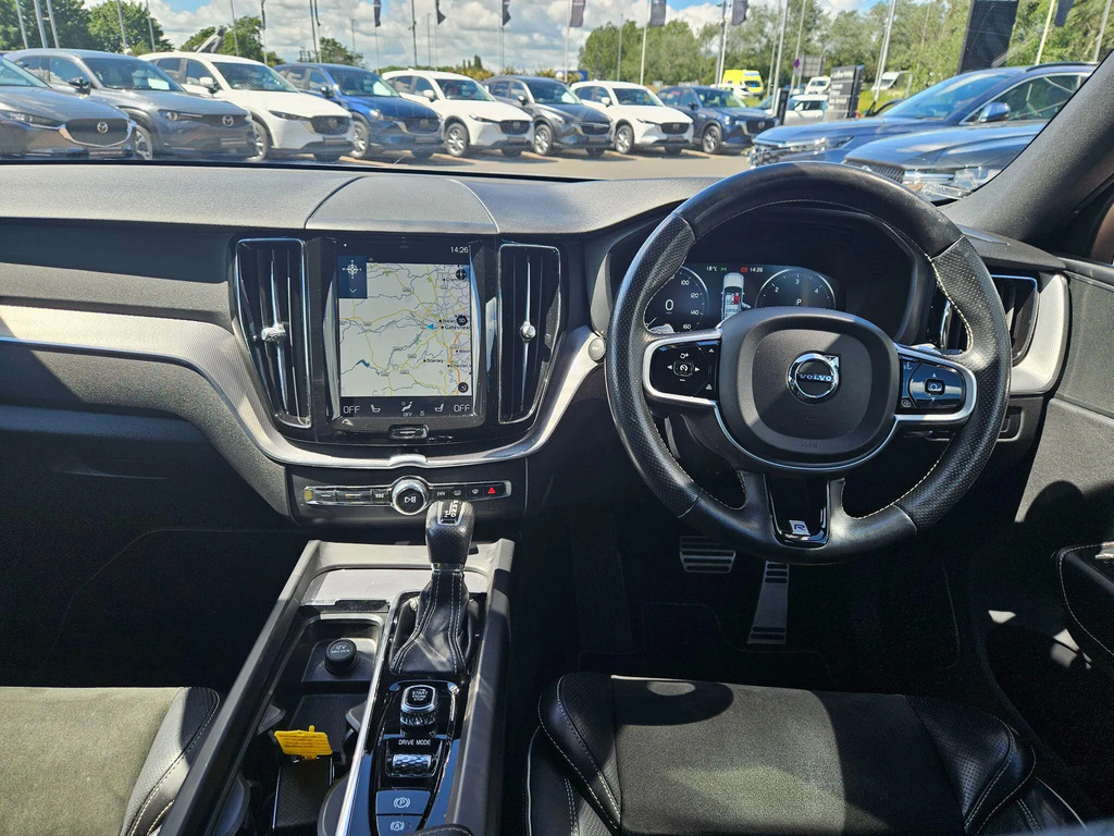 Volvo XC60 Red #12