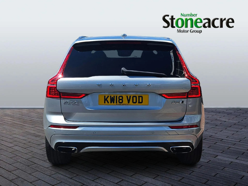 Volvo XC60 Red #4