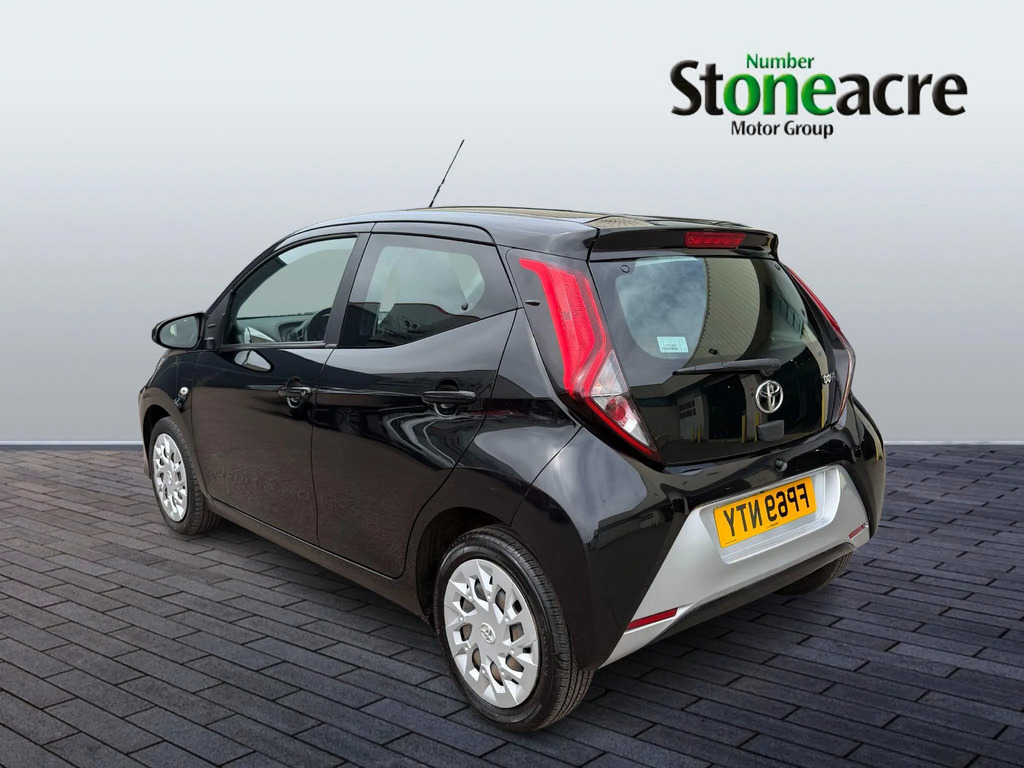 Toyota Aygo 1.0 Vvt-i X-play Black #5