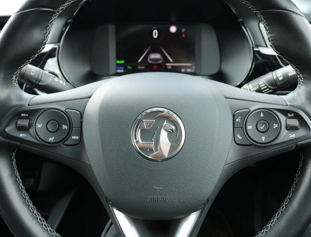 Vauxhall Corsa-e Corsa E Elite Nav Premium White #17