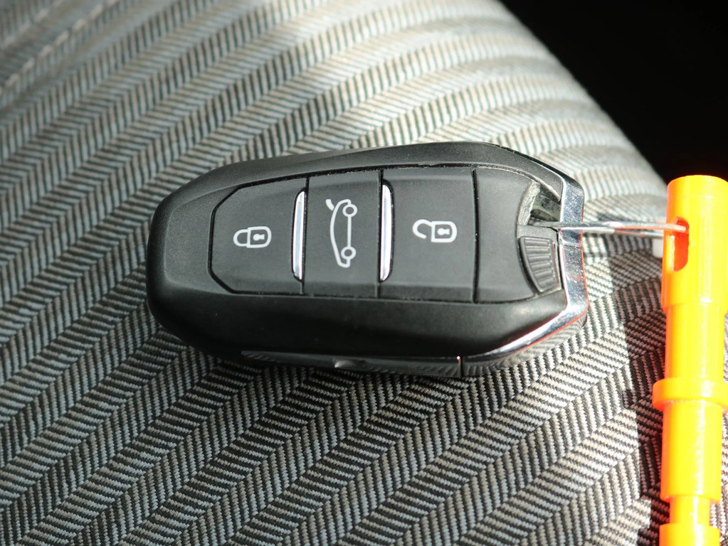 Vauxhall Corsa-e Corsa E Elite Nav Premium White #29