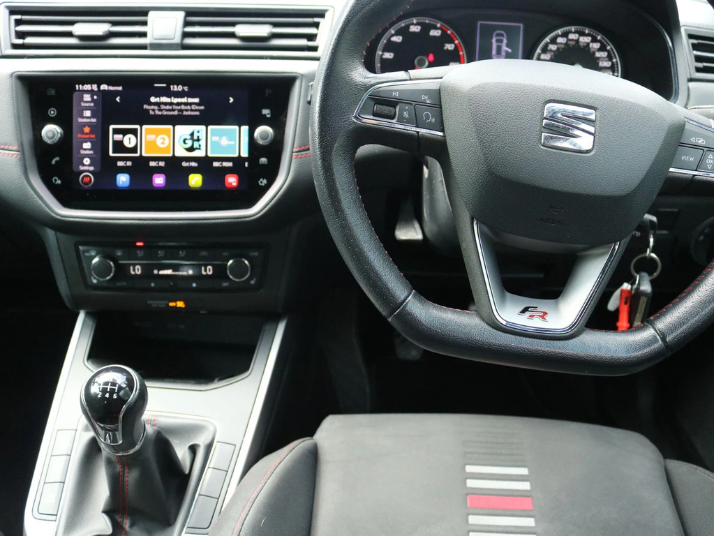Seat Arona Se Technology White #13