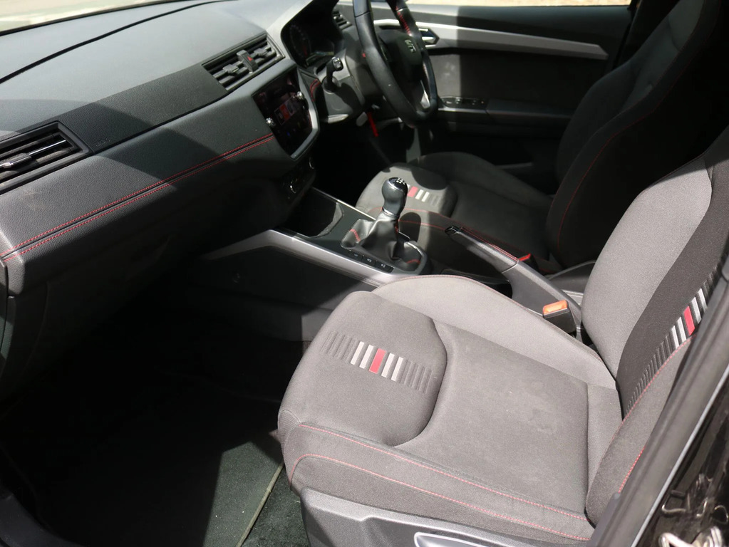 Seat Arona Se Technology White #14