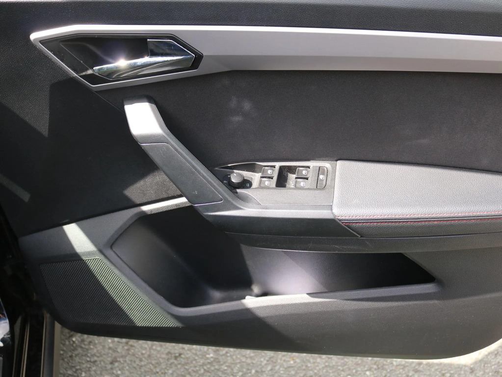 Seat Arona Se Technology White #29