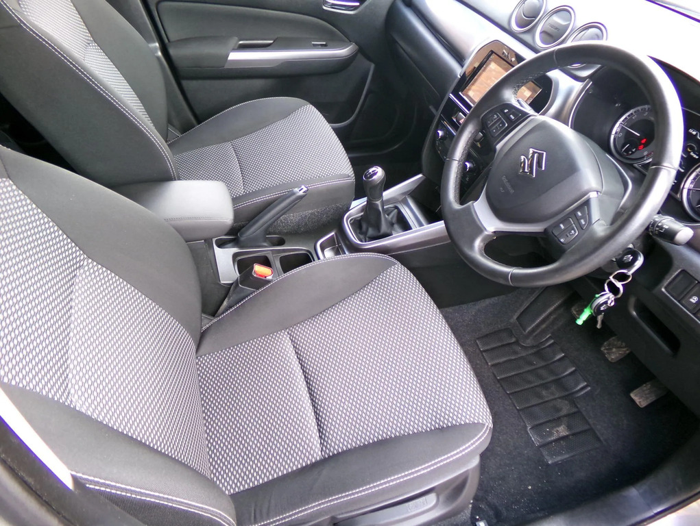 Suzuki Vitara Suv Silver #12