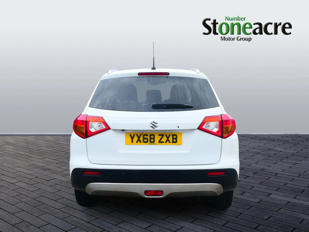 Suzuki Vitara 1.6 Sz5 White #6