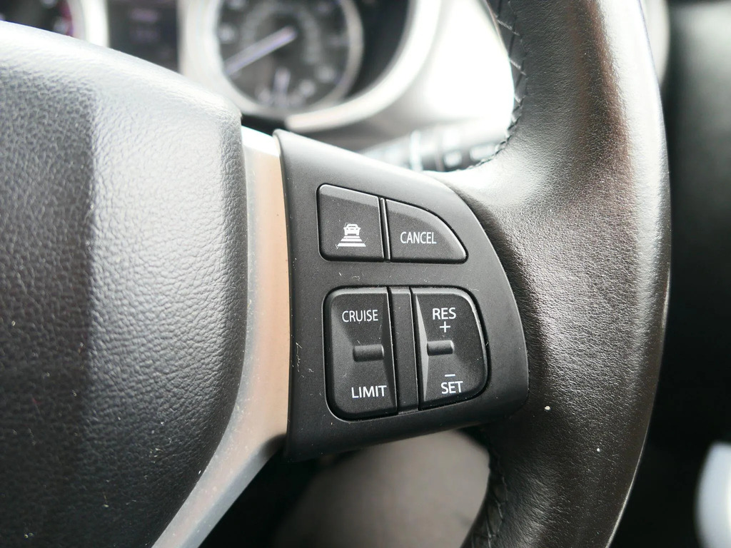 Suzuki Vitara Sz-t Silver #15