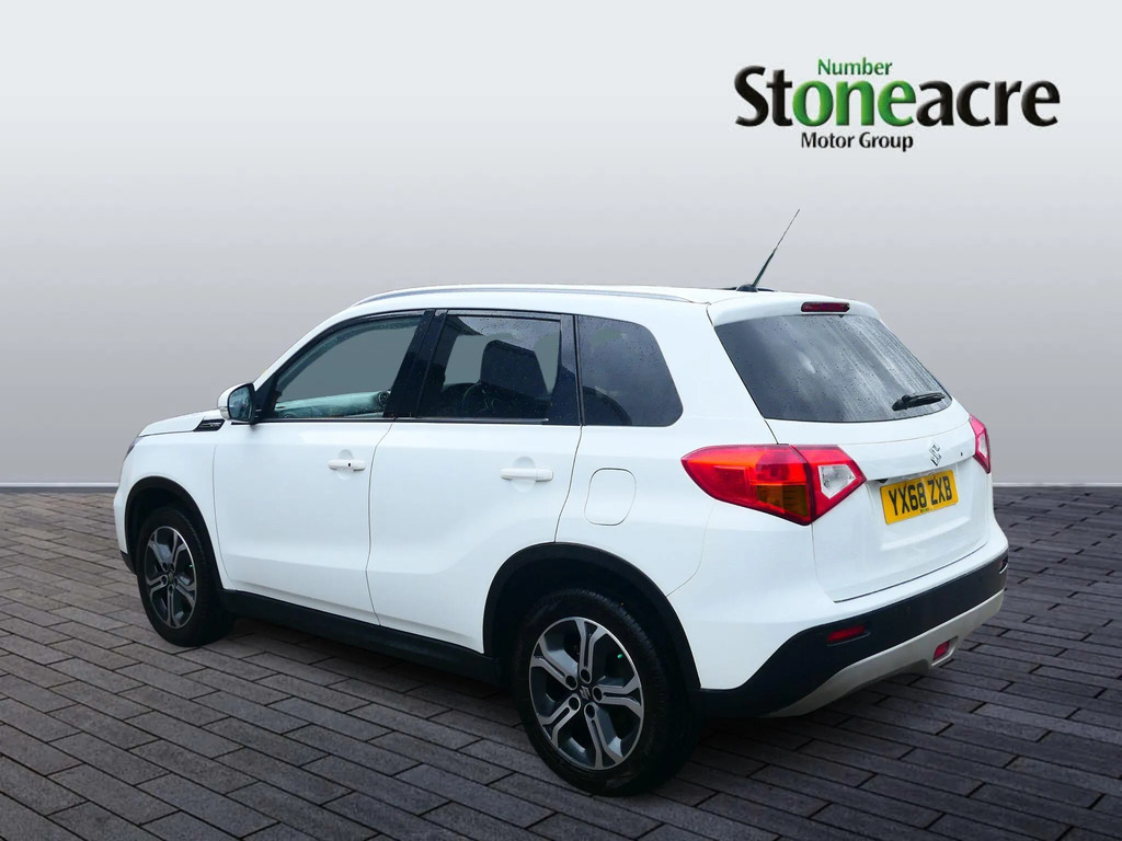 Suzuki Vitara 1.6 Sz5 White #4