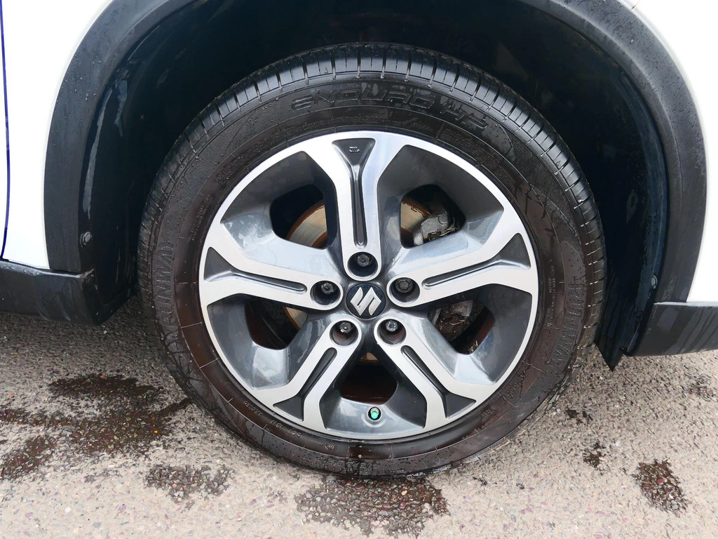 Suzuki Vitara Sz-t Silver #19