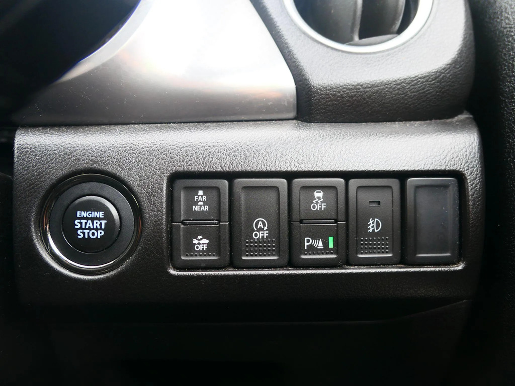 Suzuki Vitara Sz-t Silver #12