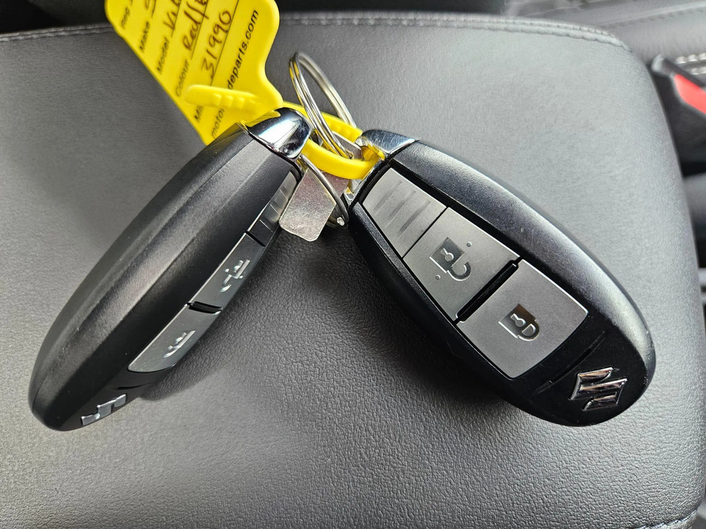 Suzuki Vitara Suv Black #21