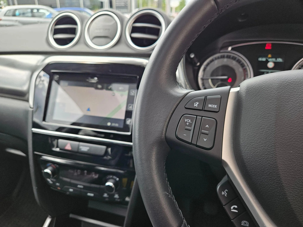 Suzuki Vitara Suv Black #15