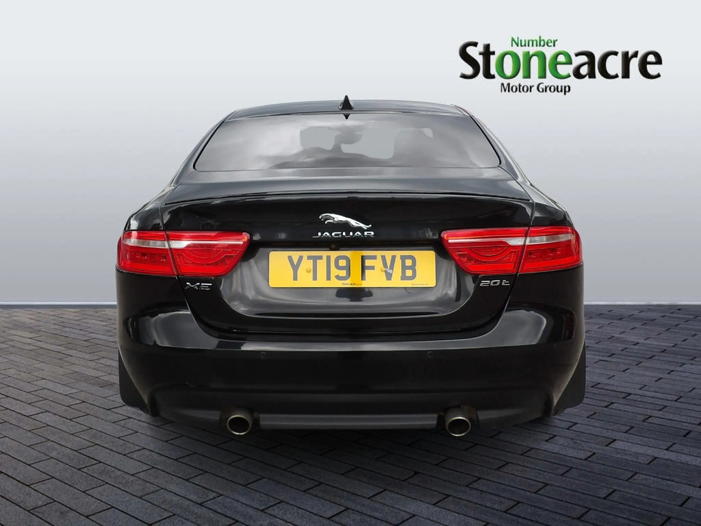 Jaguar XE 2.0I Landmark Euro 6 Ss  #4