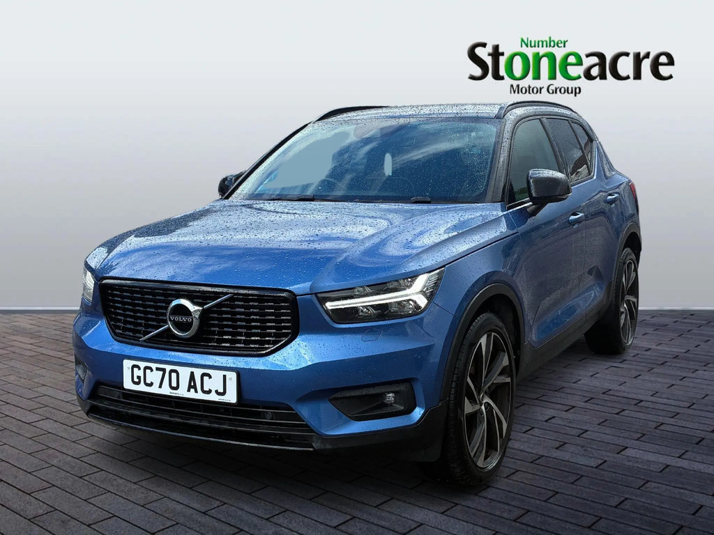 Volvo XC40 2.0 B4p R Design Pro  #3